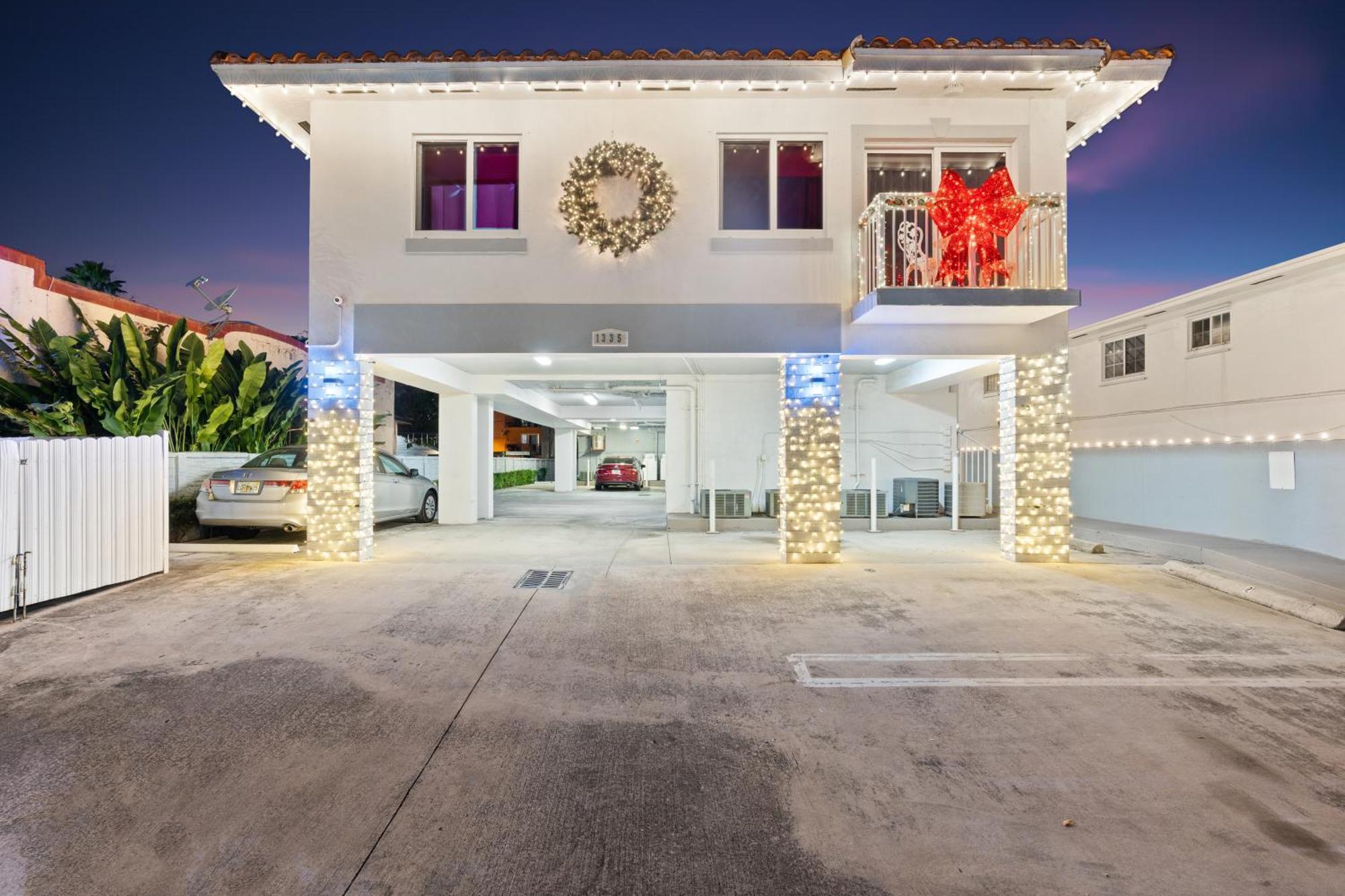 Beautiful Apartment In The Heart Of Miami Apt 1 Екстериор снимка